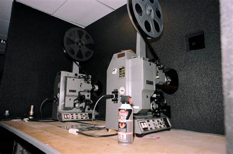 35mm slide projector - serregames