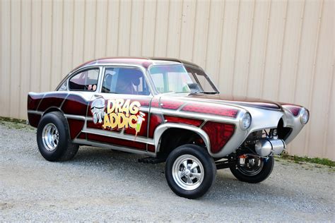 This 1951 Henry J Gasser Breathes Fire on the Streets of Illinois