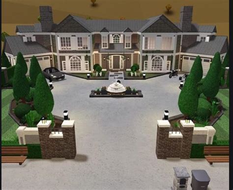 Can someone build me this house? : r/Bloxburg