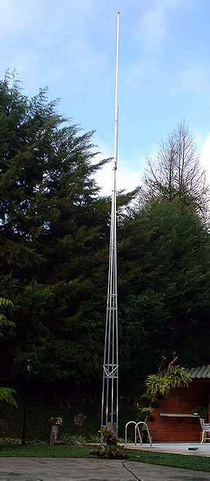 Vertical antenna for ham radio 40 meter band - IW5EDI Simone - Ham-Radio