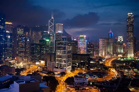 Night time Cityscape in Hong Kong image - Free stock photo - Public Domain photo - CC0 Images