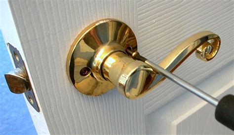 Tighten loose door knob – Door Knobs