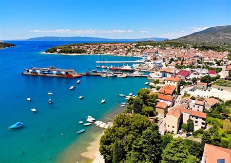 Cres Island Croatia - Ferries, Sights, Beaches & Nightlife