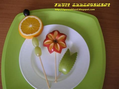 GarnishFoodBlog - Fruit Carving Arrangements and Food Garnishes: Simple Fruit Carving ...