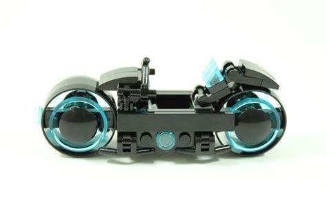 Tron Legacy Light Cycle LEGO Set | Gadgetsin