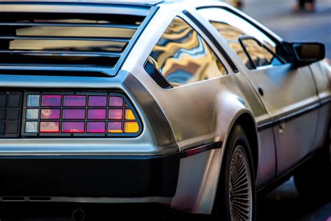 Back To The Electric Future? A Luxury DeLorean Is In The Works - E4TP