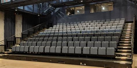 Retractable, removable and auditorium seating - Audience Systems