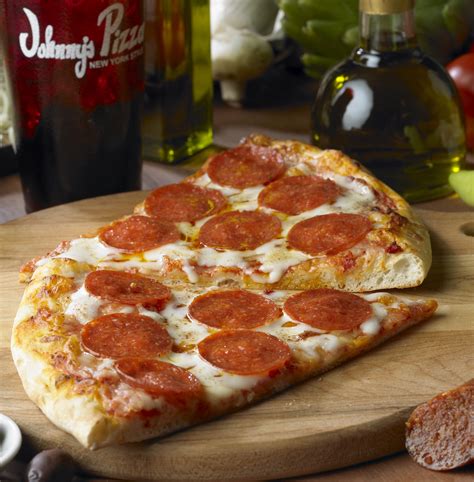 Order Online! Johnny's Pizza - Peachtree City | Open Dining