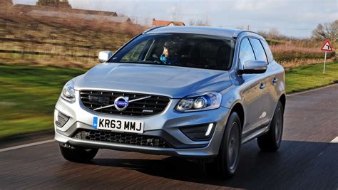 Volvo XC60 D4 R-Design 2014 review | Auto Express