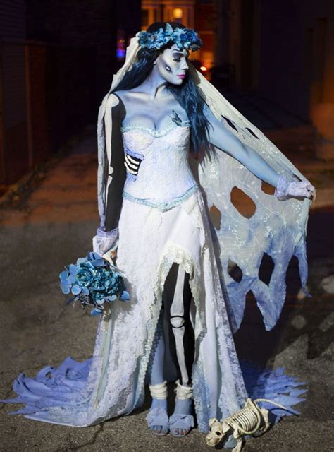 How to become 'Emily the Corpse Bride' for Halloween