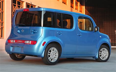 Nissan Cube Electric Vehicle - Fuel Efficient Cars, Hybrids and EV Reviews - Automobile Magazine