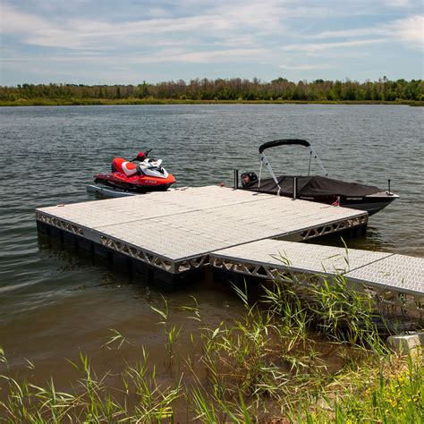 8’x16′ Complete Floating Dock Kit | CanadaDocks