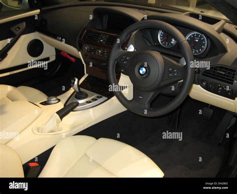 BMW E63 M6 Coup Interior Stock Photo - Alamy