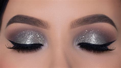 Silver Glitter Eyeshadow Tutorial | Makeupview.co