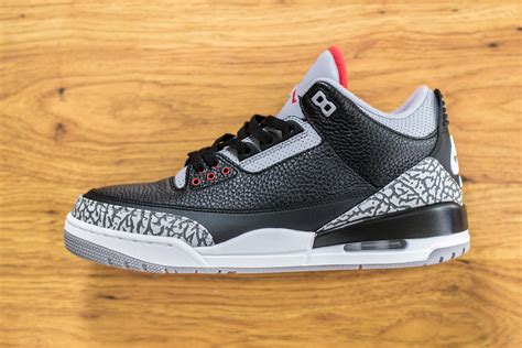 2018 Air Jordan 3 Black Cement : r/Sneakers