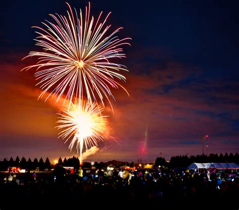 Rainbow Fireworks Stand open for Business June 24th - Rainbow Village in Rainbow Texas - Glen ...