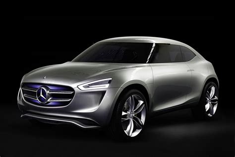 Mercedes-Benz has a new concept car powered by its paint job | The Verge