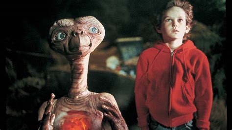 ET the Extra-Terrestrial 1982, directed by Steven Spielberg | Film review