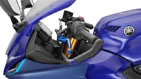 Yamaha Rolls Out Factory Accessories For New YZF-R15