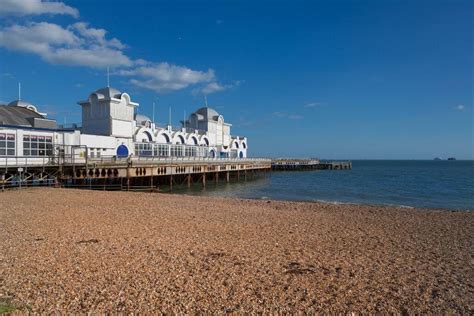 6 Best Beaches in South England for a Day Out | Day Out in England