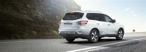 Nissan Pathfinder Hybrid SUV | Nissan USA