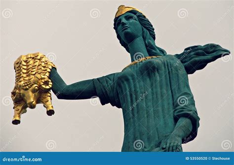 Golden Fleece. Ancient Greek Mythology About Jason And Argonauts Antique Statue Royalty-Free ...