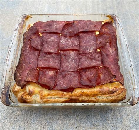 5-Ingredient Bacon, Egg & Cheese Breakfast Pie - Simple Nourished Living