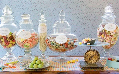 so fun! | Old fashioned candy, Candy jars, Candy display