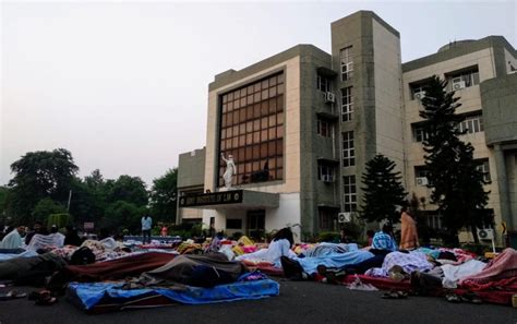 Students Protest at AIL Mohali: Sub-Par Faculty, Unhygienic Food ...