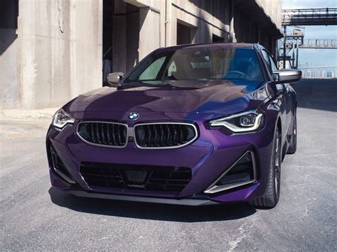 The Authoritative, Dynamic Sports Coupe: 2024 BMW M240i