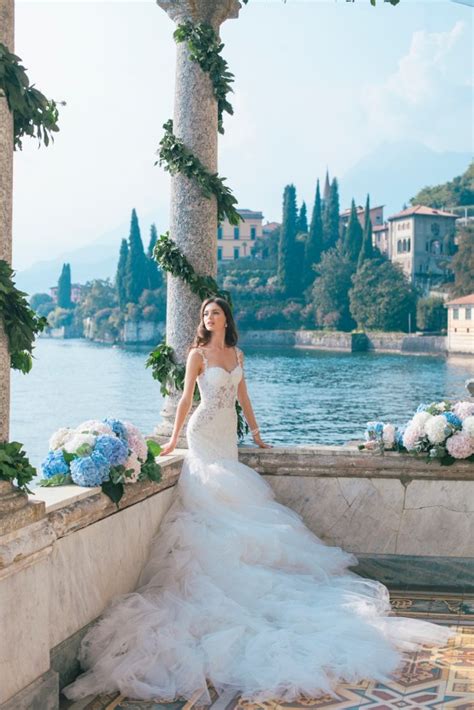 Gorgeous Lake Como Wedding with Epic Fashion-Style Photography