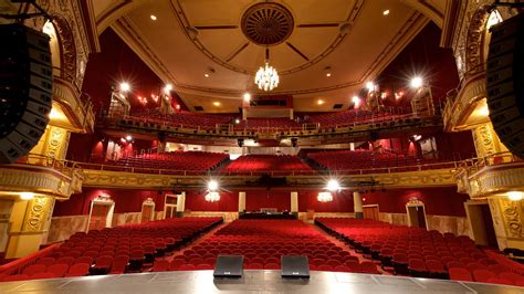 Harlem's Legendary Apollo Theatre - HarlemAmerica