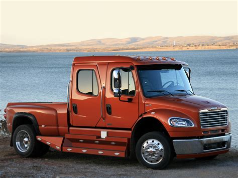 Freightliner Business Class M2 & SD Recalls | BigRigVin