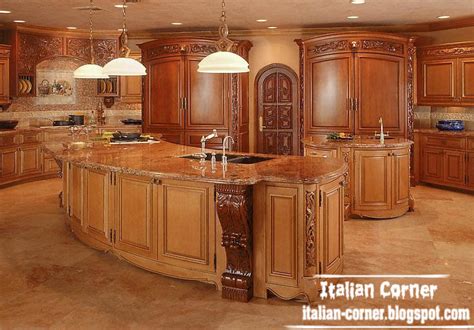 Luxury Italian kitchen designs with wooden cabinets furniture