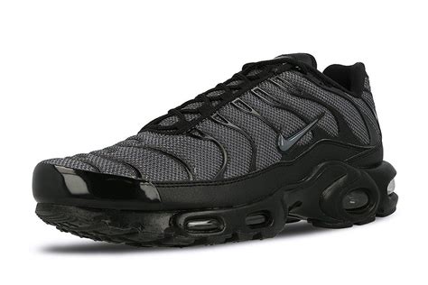 Nike Air Max Plus Womens (Black/Dark Grey) - Sneaker Freaker