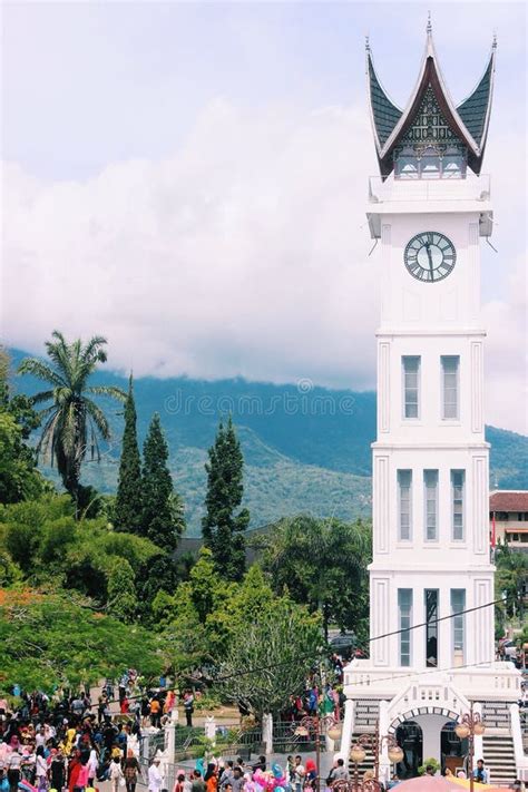 Jam Gadang editorial photo. Image of aluih, morning - 159139646