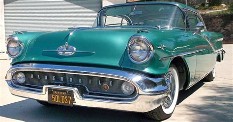 1957 Oldsmobile Starfire 98 with J-2 - Click for more photos!