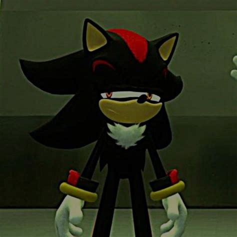 Shadow pfp ⬛🟥 in 2022 | Shadow the hedgehog, Sonic and shadow, Shadow and rouge | Sonic and ...