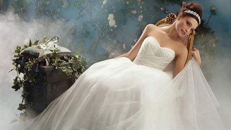 Wedding Dress Wallpaper - WallpaperSafari