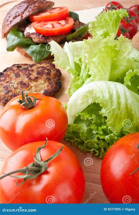 Cheeseburger and Ingredients Stock Image - Image of cheese, meat: 9277095