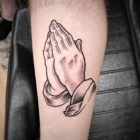 Pin by Dallas 🥵 on Tattoos | Praying hands tattoo design, Praying hands tattoo, Hand tattoos