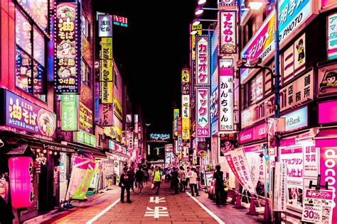 Tokyo's glow | XAVIER PORTELA - PHOTOGRAPHER & FILMMAKER - BRUSSELS ...