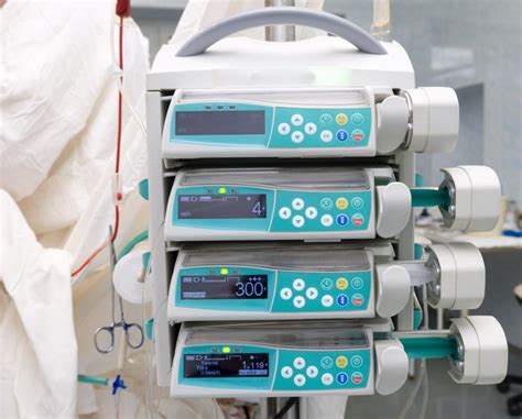 What Is an Infusion Pump? (with pictures)