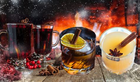 13 Winter Gin Cocktails That Will Keep You Warm and Cosy