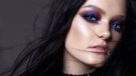 The Most Gorgeous Eyeshadow Looks for Blue Eyes - The Trend Spotter