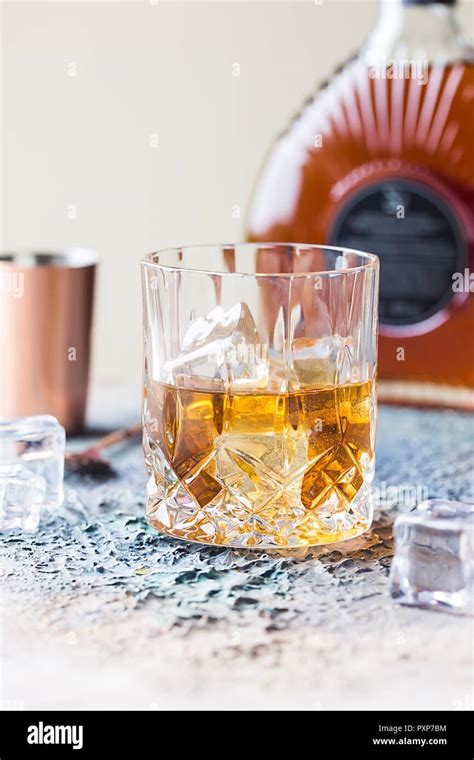 Glass of scotch whiskey Stock Photo - Alamy