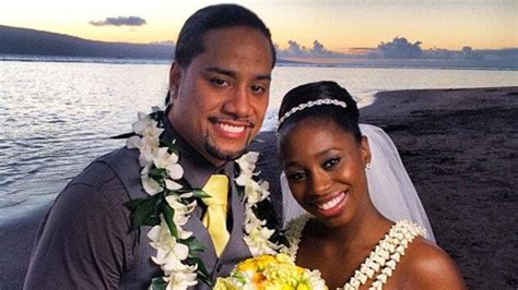 He says 'Usss,' she says 'I do!': Naomi gets married to Jimmy Uso in Hawaii | WWE