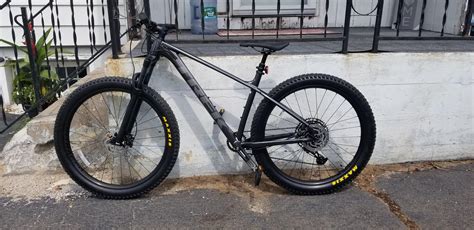 2021 Trek Roscoe 7 has finally arrived : r/TrekBikes