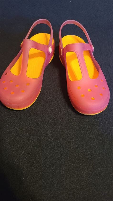 Crocs Womans Charlie Mary Jane Size 9W - Gem