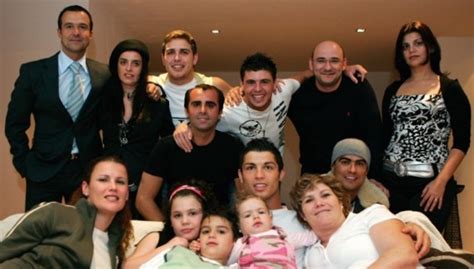 Cristiano Ronaldo family: siblings, parents, children, wife.